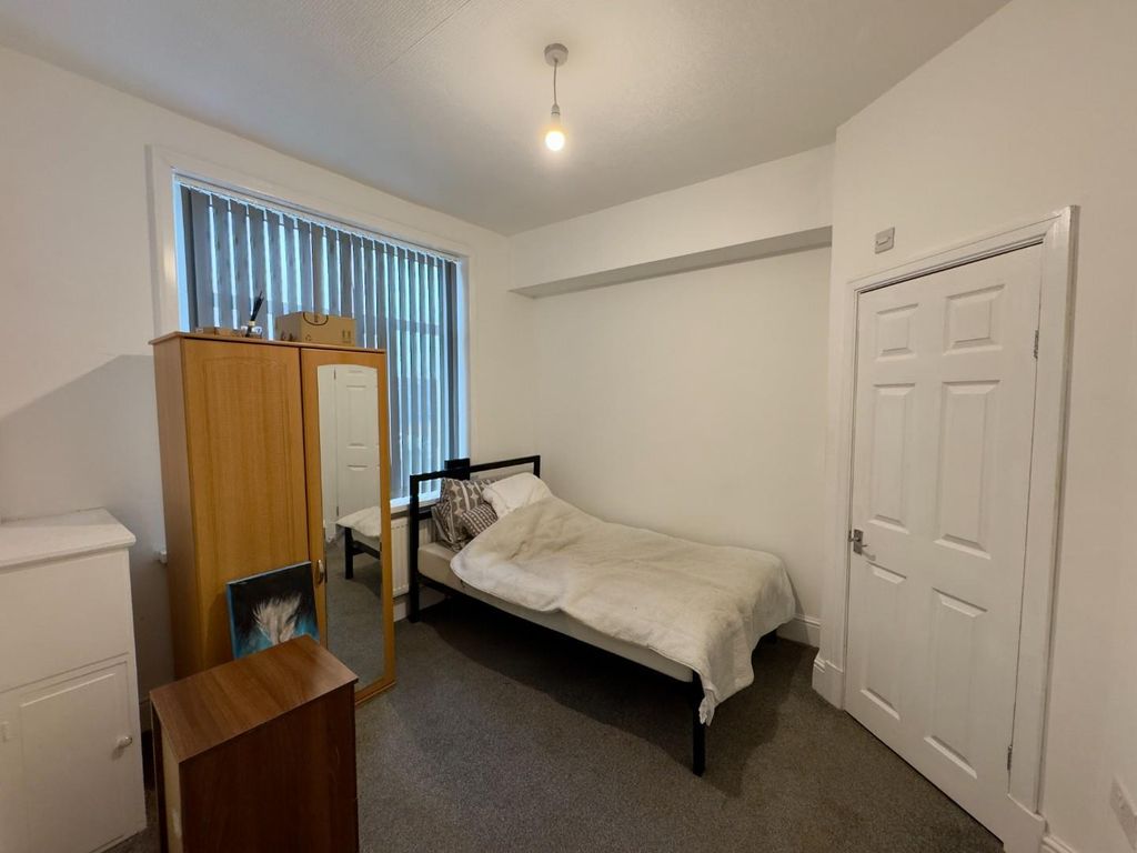 Property photo 2 of 15 Image00004.Jpeg