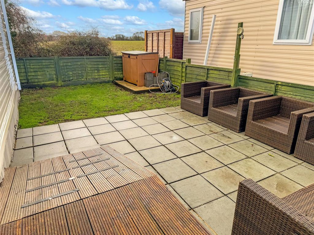 Property photo 2 of 10 Img_2209.Jpg