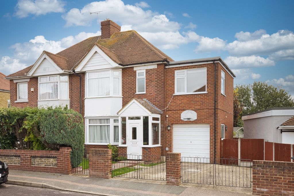 Property photo 1 of 16 Picture 1