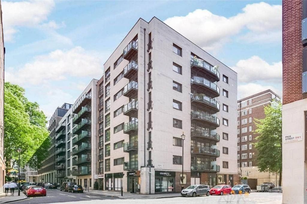 Property photo 1 of 10