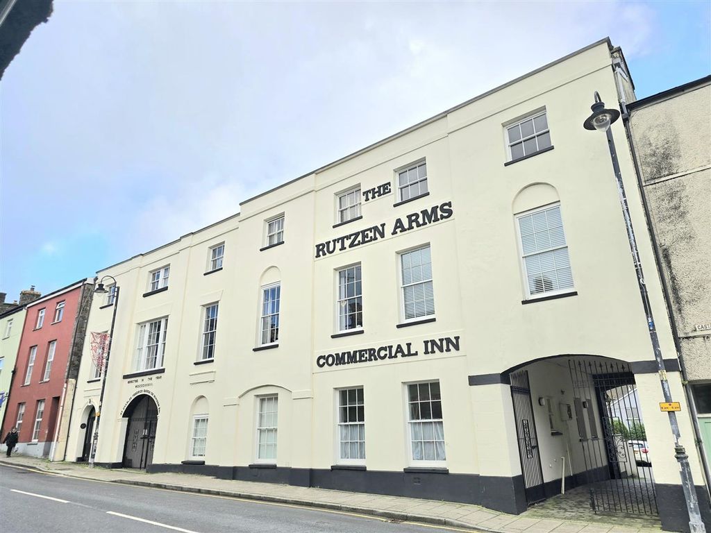 Property photo 1 of 10 Front.Jpg