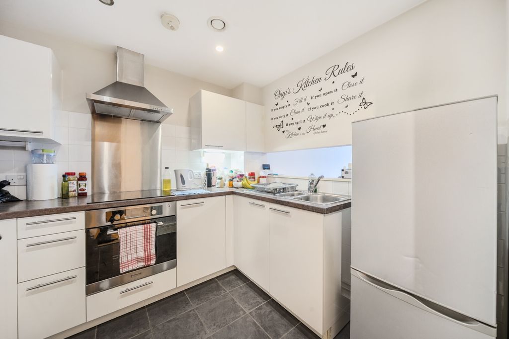 Property photo 1 of 21 10-6Acd093B00Ed8-...
