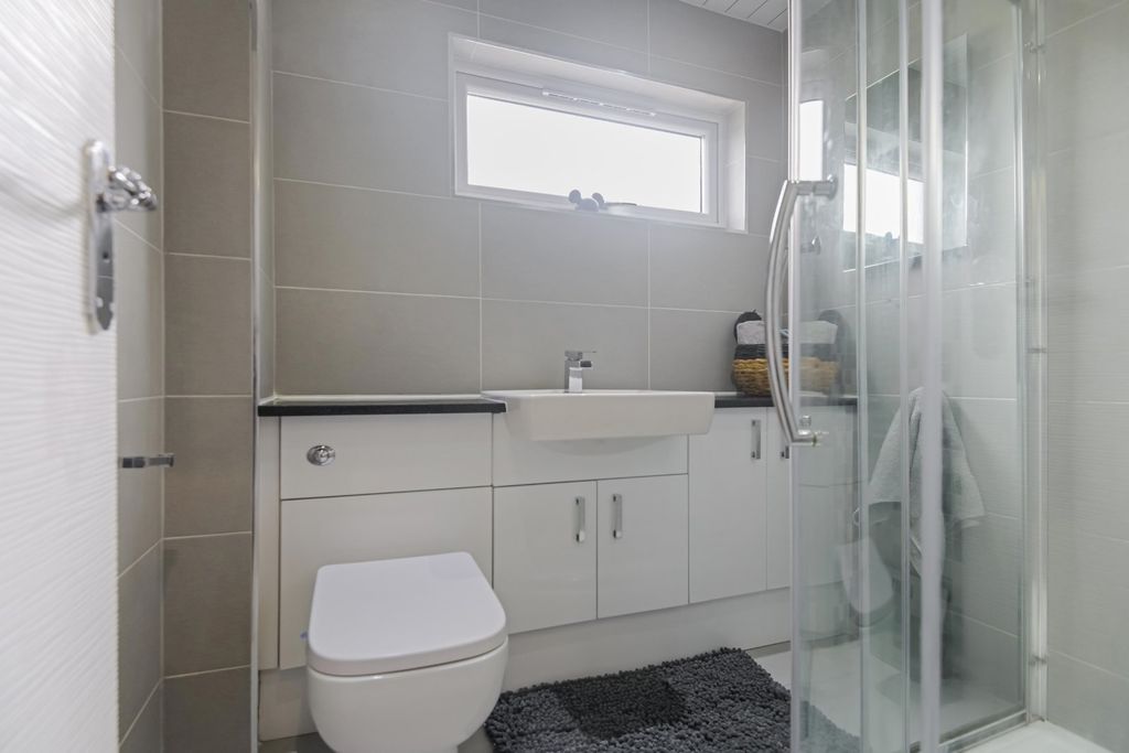 Additional image 4 of 3 bed terraced house for saleBerwick Crescent, Linwood, Paisley, Renfrewshire PA3