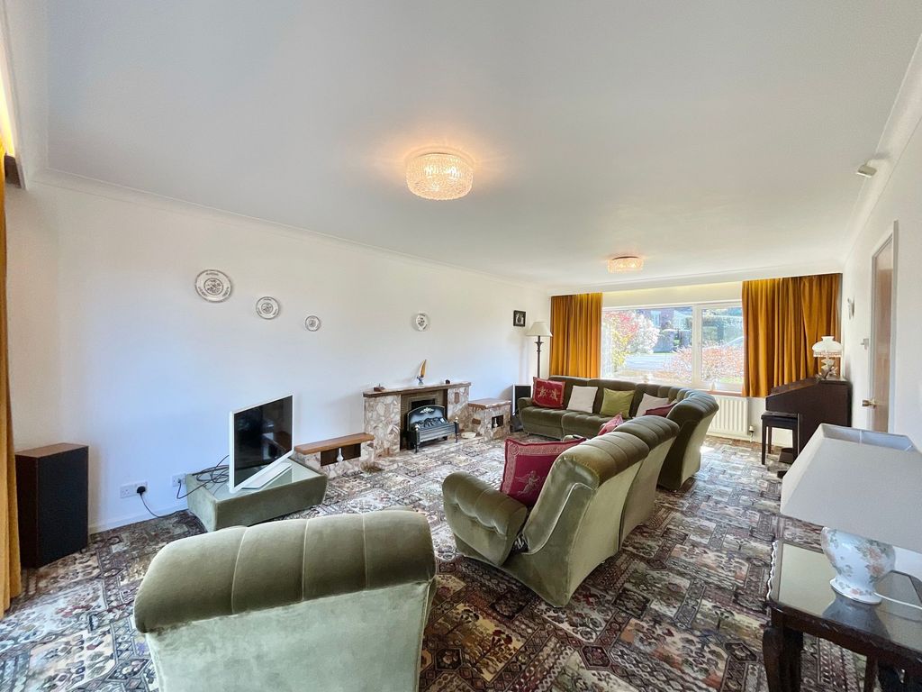 Property photo 3 of 30