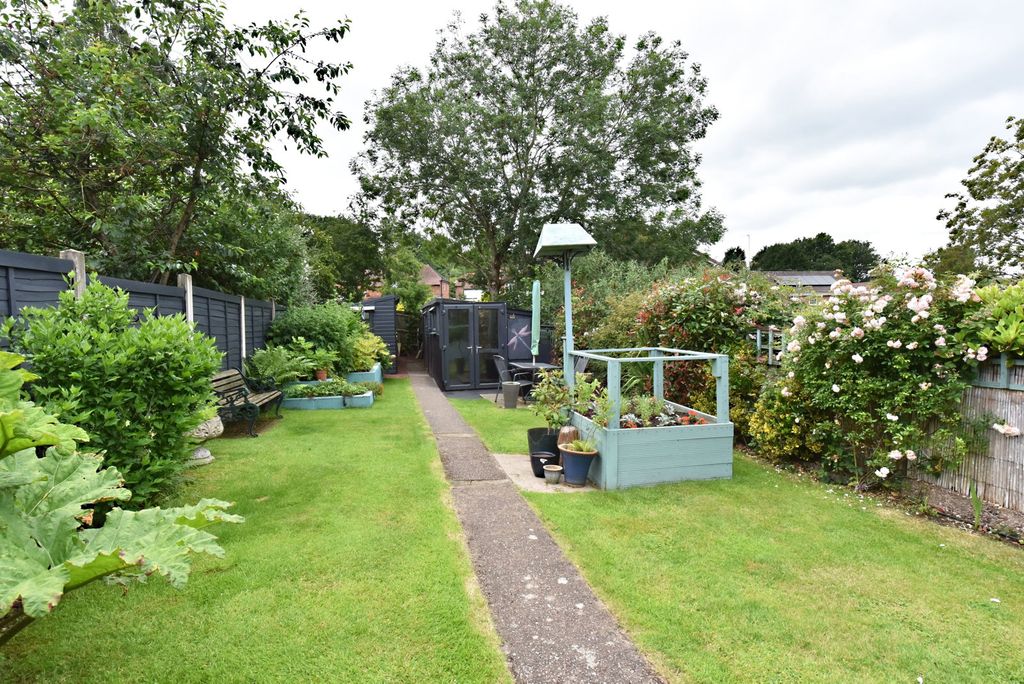 Property photo 3 of 21