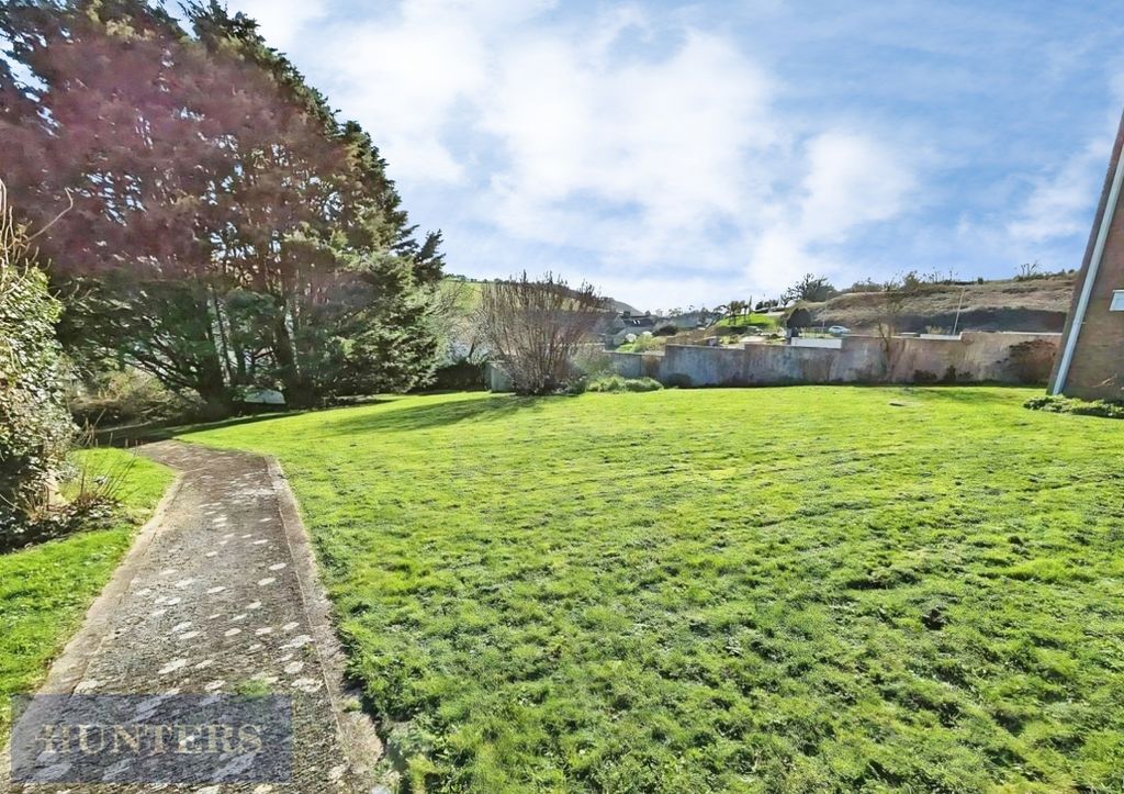 Property photo 2 of 9 Pbox-Img.Jpg