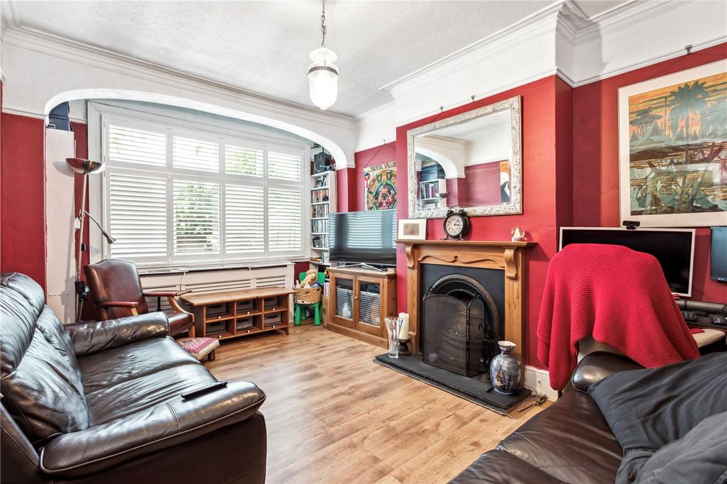 Property photo 2 of 13 Picture No. 04