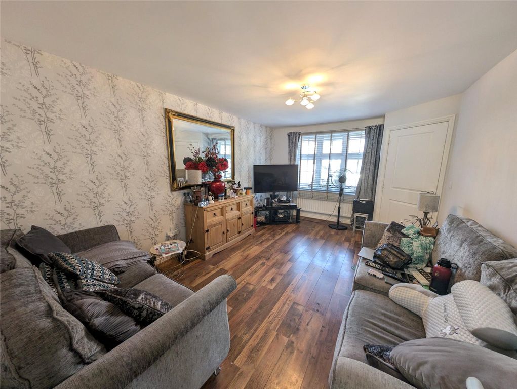 Property photo 2 of 6 Picture No. 06