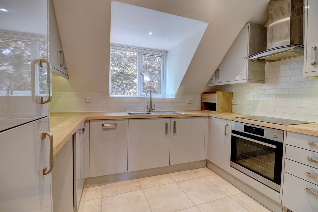 Property photo 2 of 11 Picture No. 05
