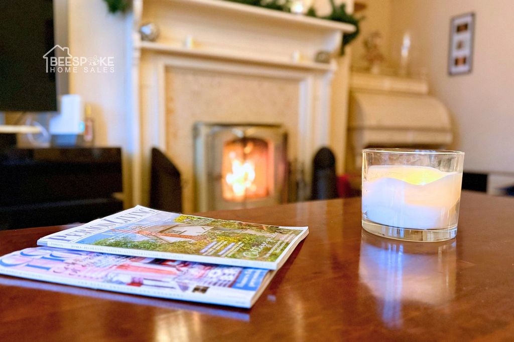 Property photo 3 of 35