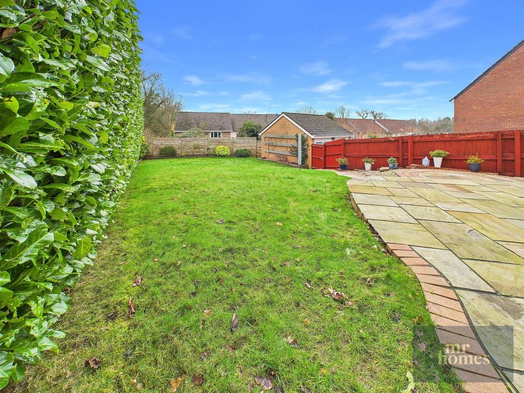 Property photo 3 of 47