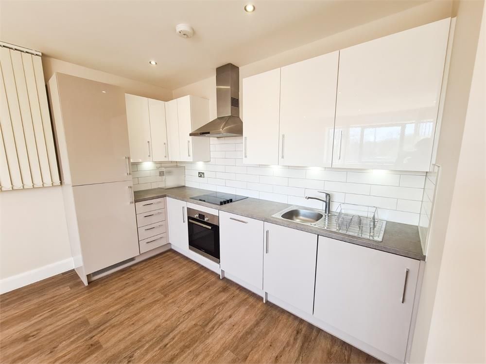 Property photo 2 of 8 2