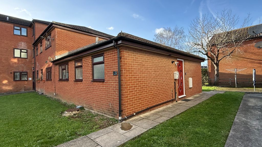 Property photo 1 of 9 Front Elevation