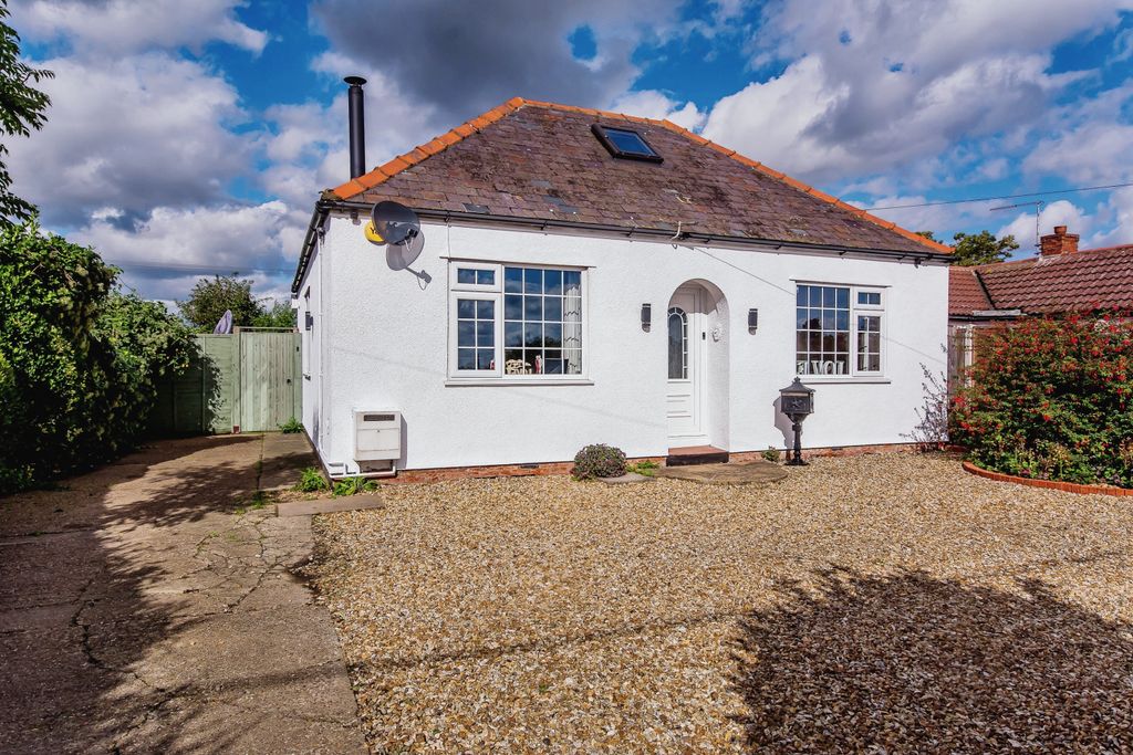 Property photo 1 of 15 Photography