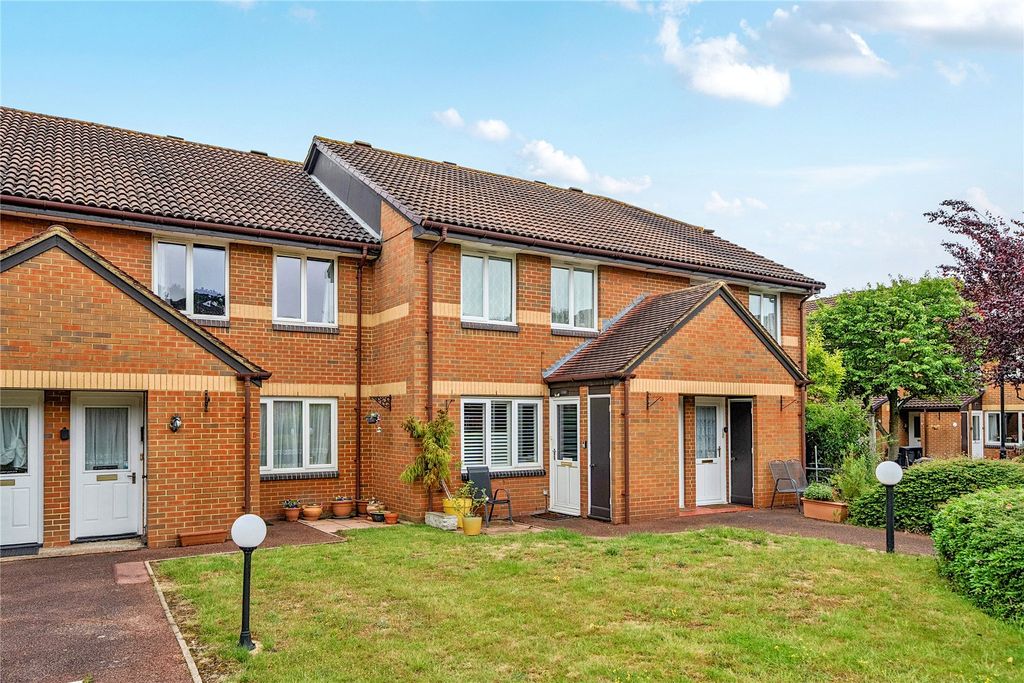 Property photo 1 of 17 Picture No. 34