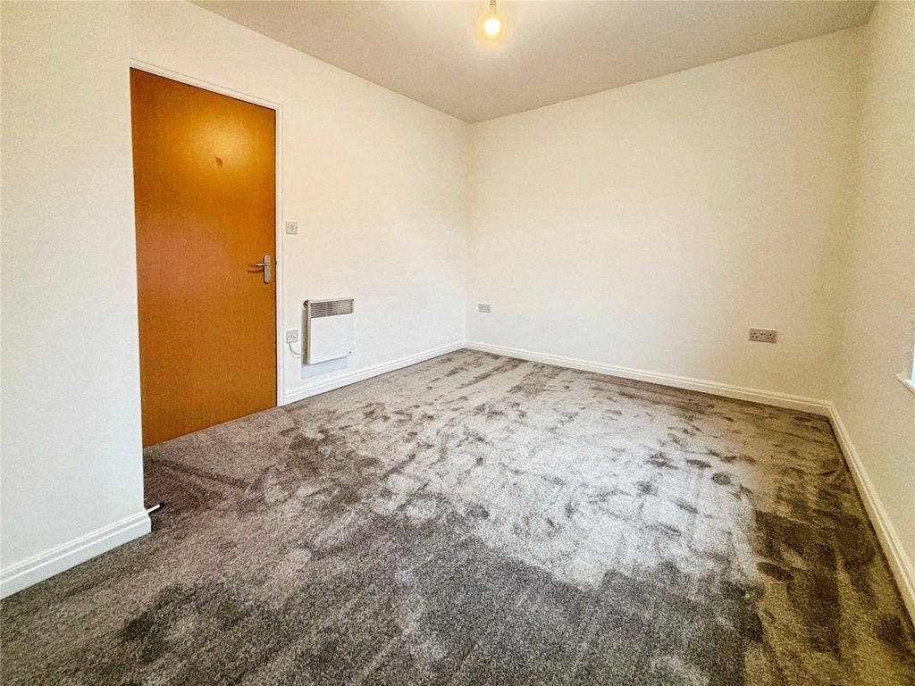 Property photo 3 of 9 Picture No. 04