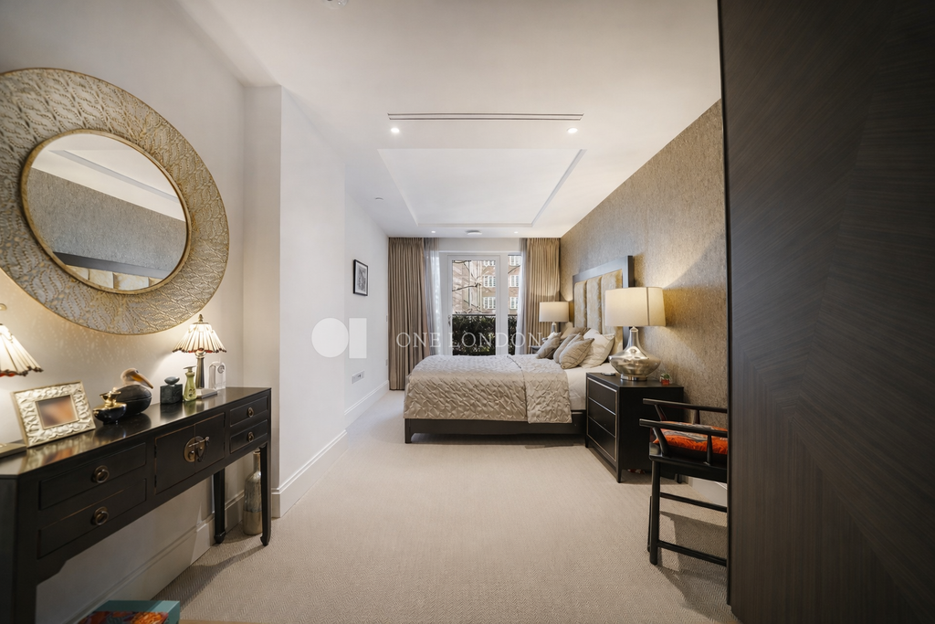 Property photo 2 of 41