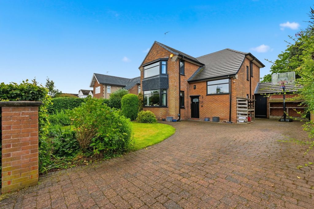 Property photo 1 of 53