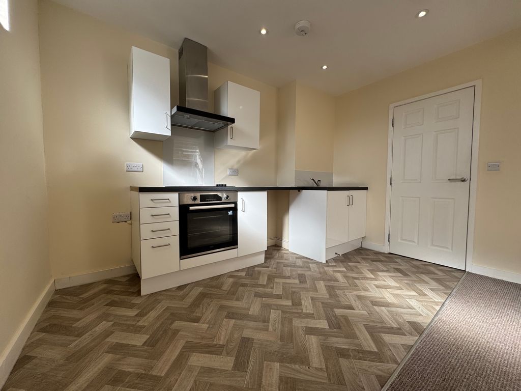 Property photo 3 of 9 Image