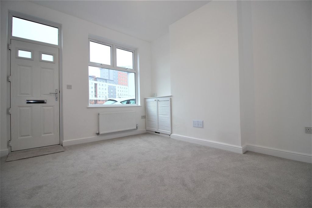 Property photo 3 of 11 Img_1428.Jpg