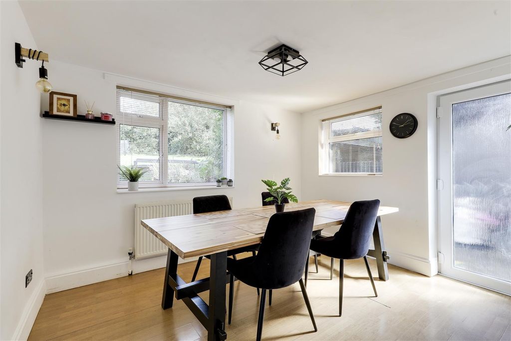 Property photo 3 of 24 Img_3397-Img_3401.Jpg