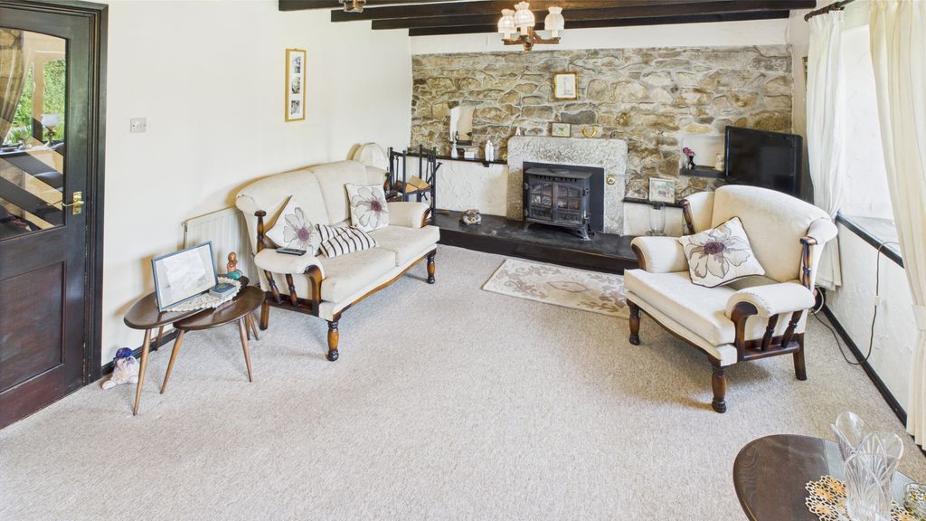 Property photo 3 of 14 Gallery