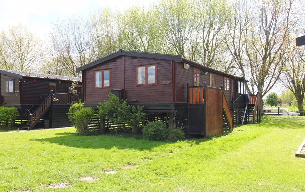 Property photo 2 of 12 Img_2472_Inpixio.Jpg