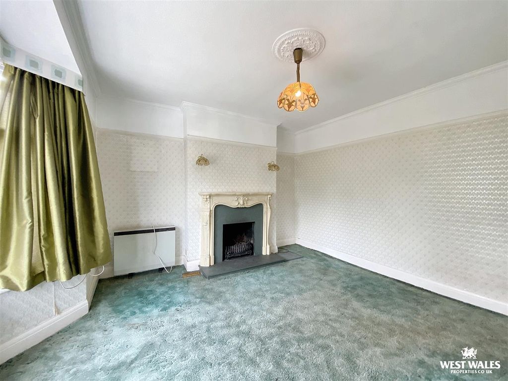 Property photo 3 of 25 Img_9916.Jpg