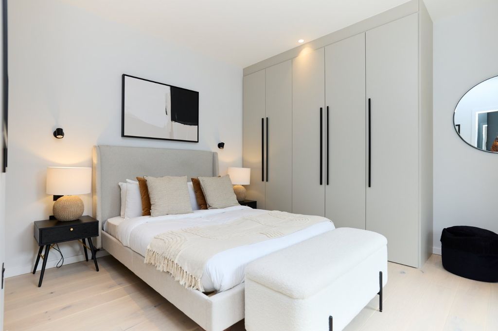 Property photo 2 of 9 Picture No. 02