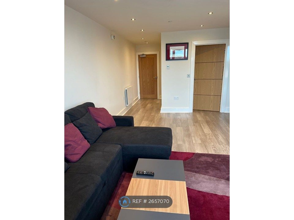 Property photo 2 of 9 Living Room 2