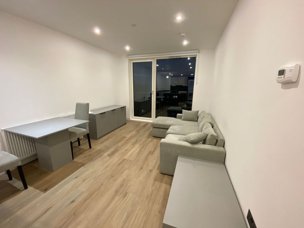 Property photo 1 of 8