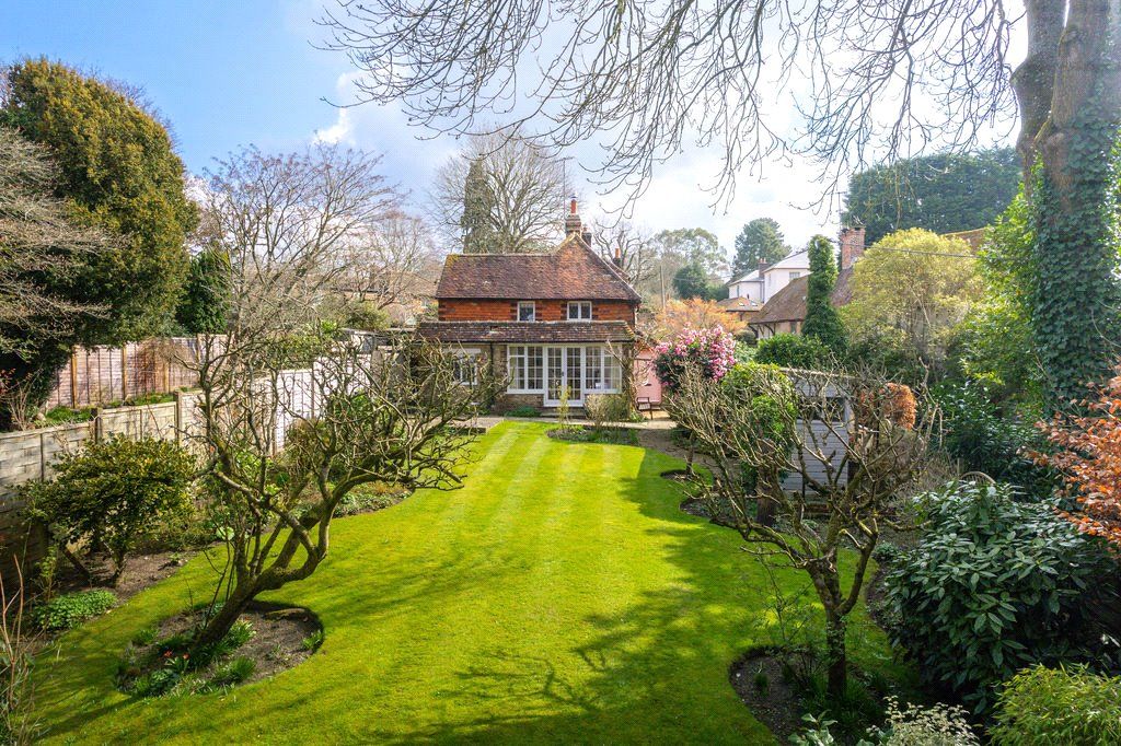 Property photo 1 of 22 Rose Cottage