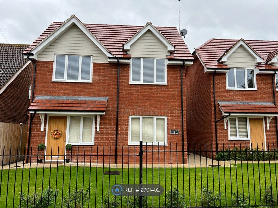 Property photo 2 of 35
