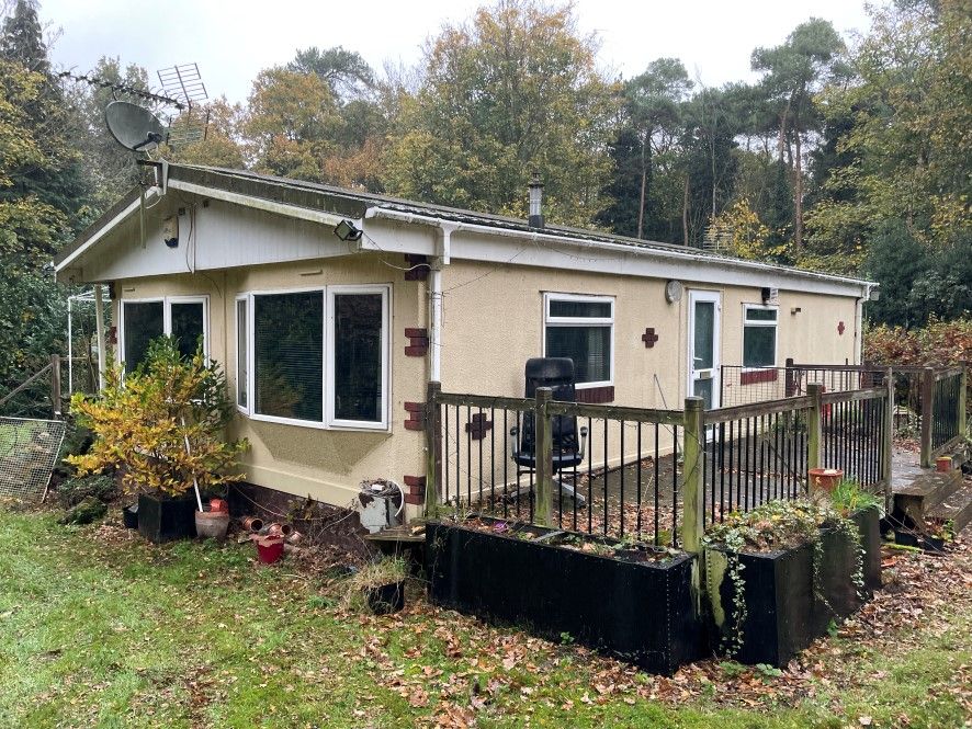 Property photo 2 of 25