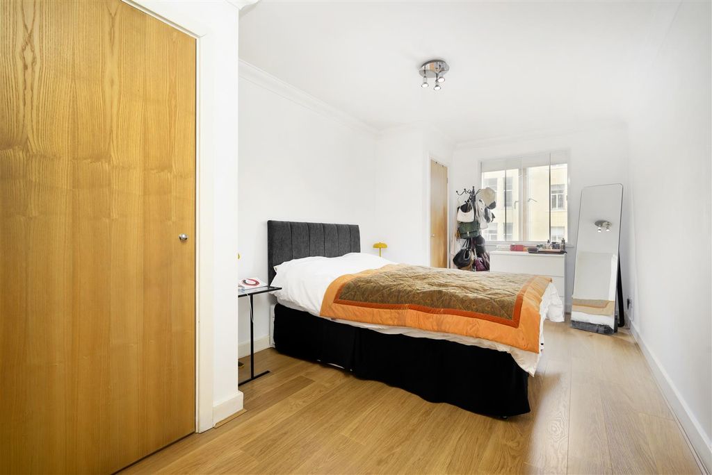 Property photo 3 of 11 P06 (27).Jpg