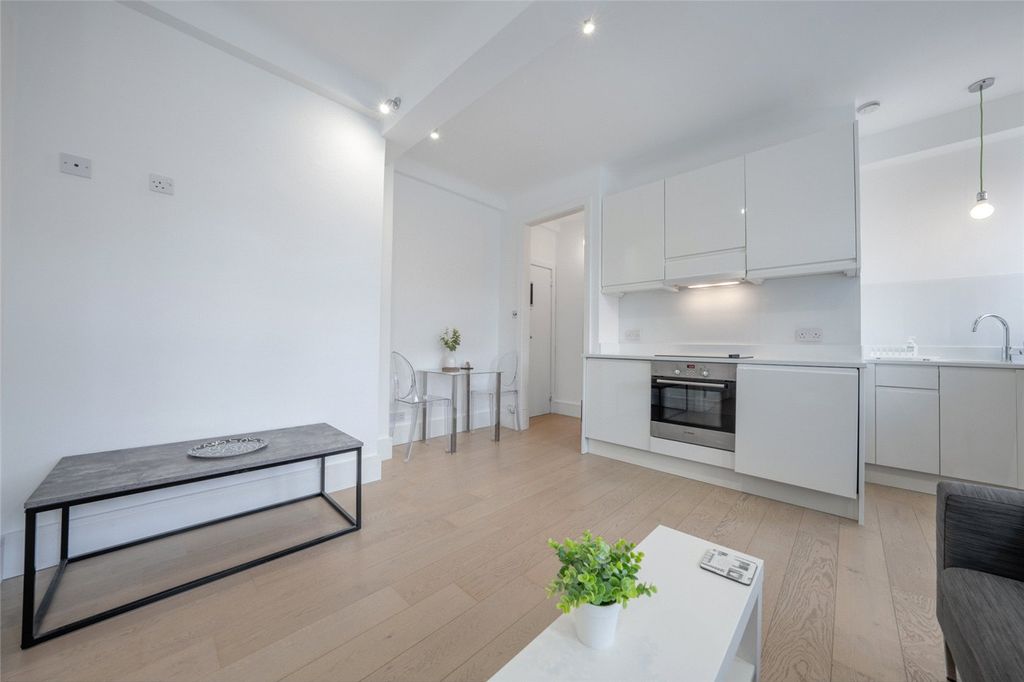 Property photo 3 of 12 Picture No. 07