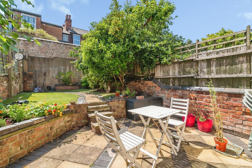Property photo 2 of 15 Pbox-Img.Jpg