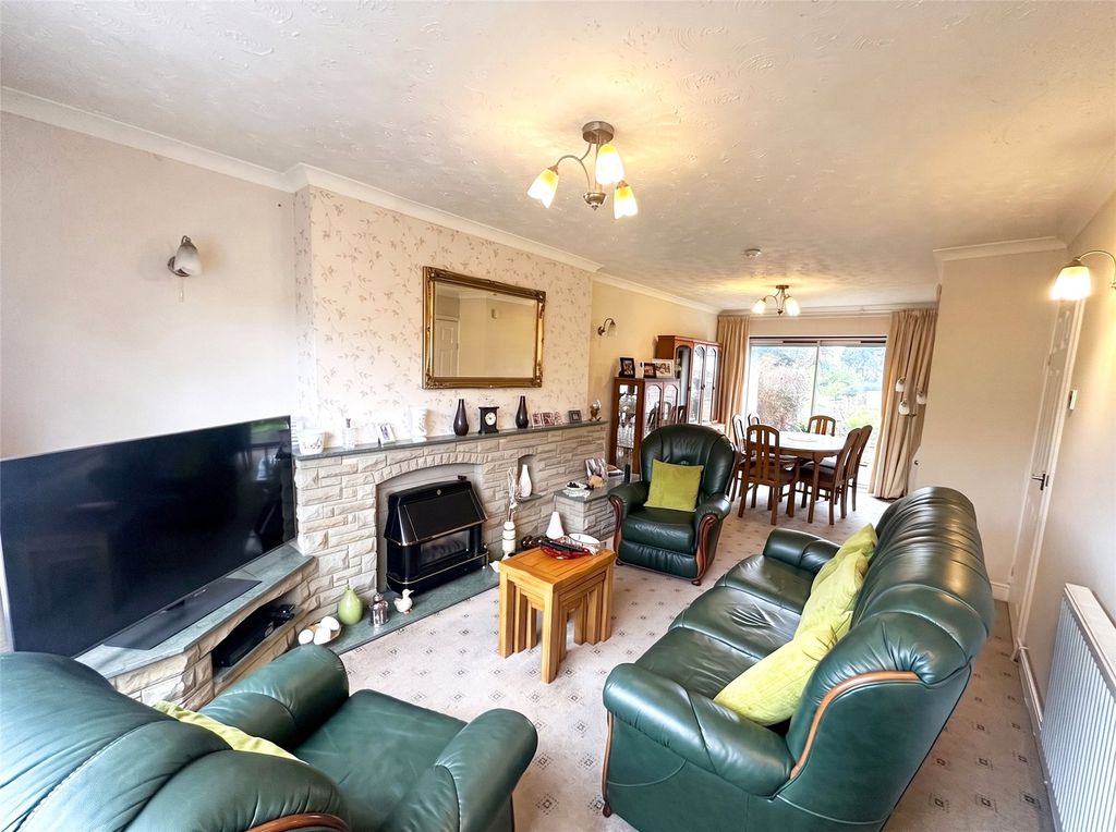 Property photo 3 of 22 Picture No. 52