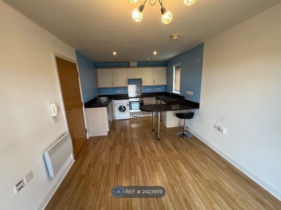 Property photo 2 of 9