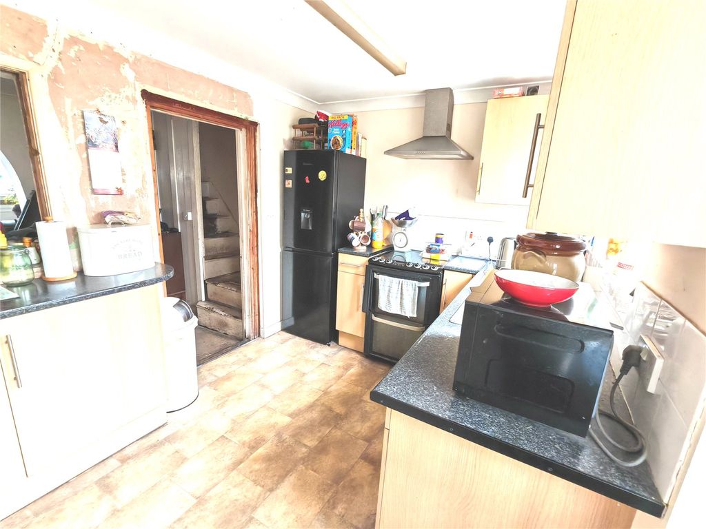 Property photo 2 of 12 Picture No. 08