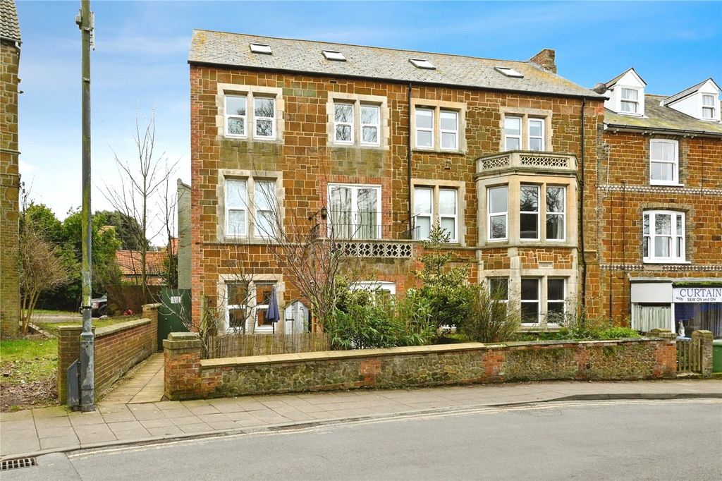 Property photo 1 of 18 Picture No. 20