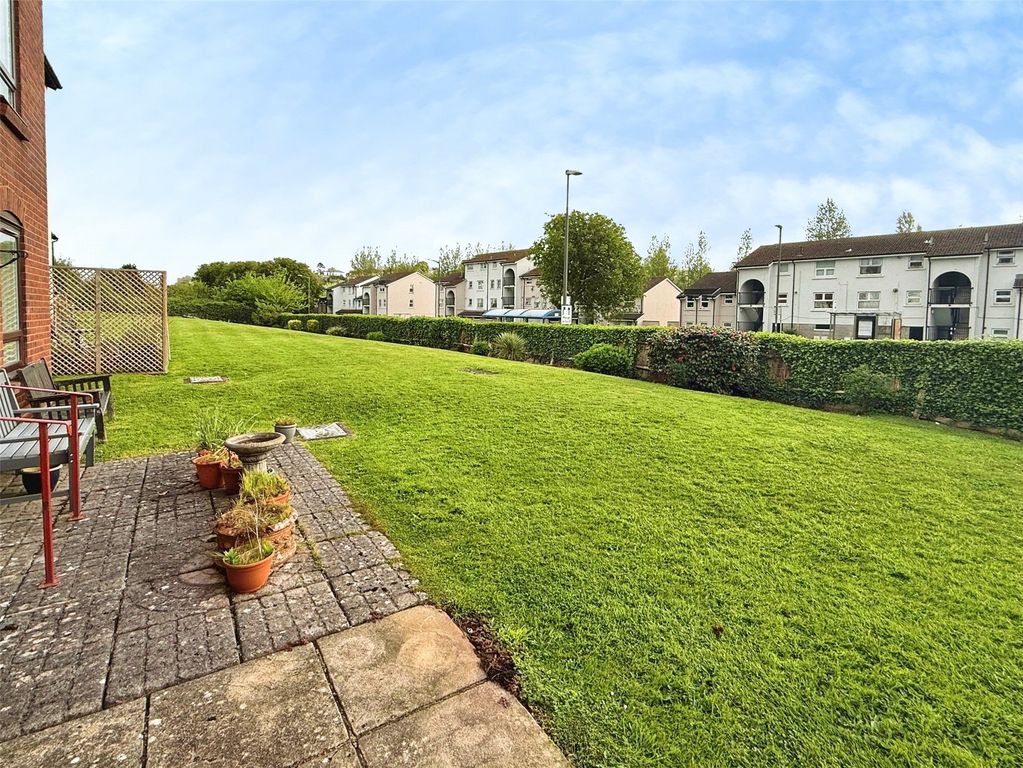 Property photo 2 of 12 Picture No. 01