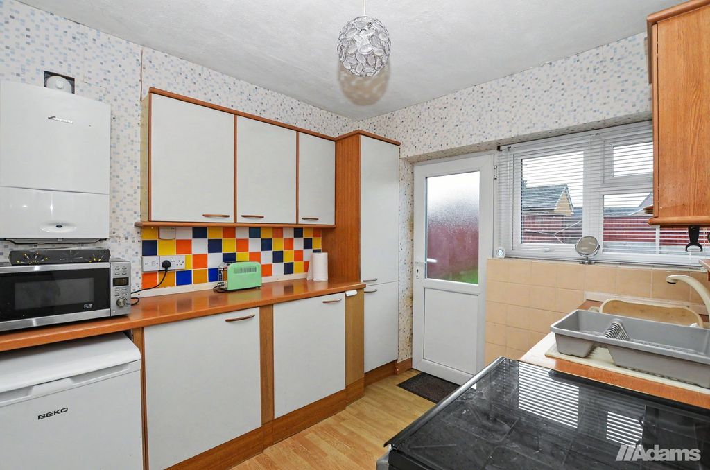 Property photo 3 of 23