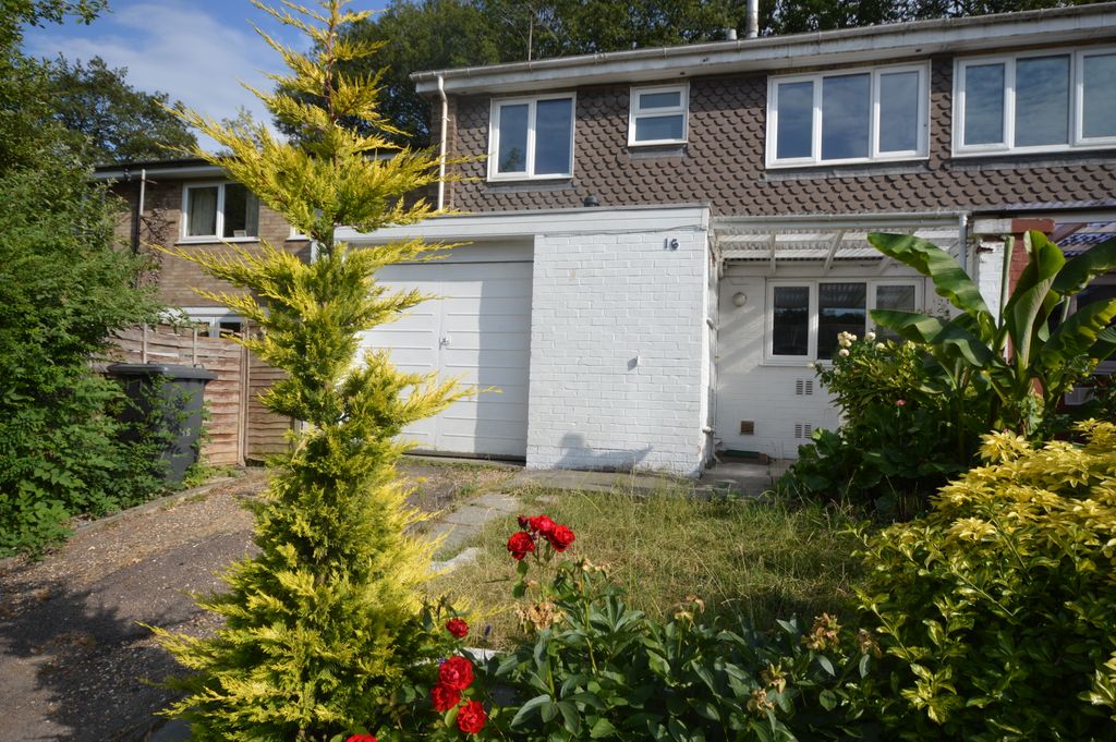 Property photo 1 of 12