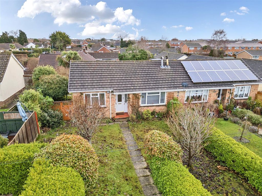 Property photo 1 of 20 1397839-1-6964Dbf48De85.Jpg