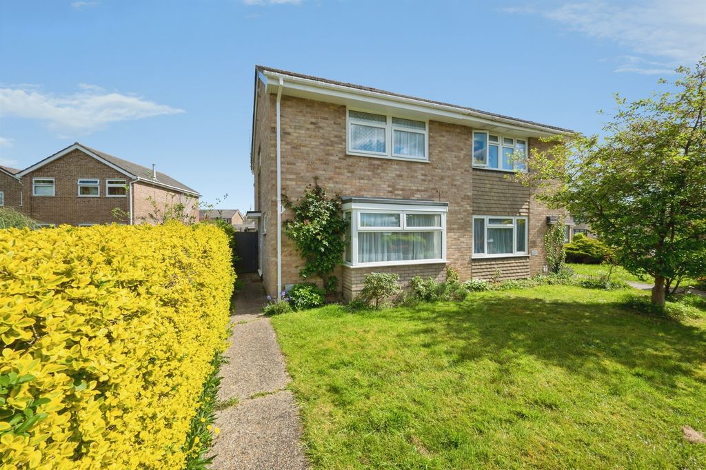 Property photo 1 of 18