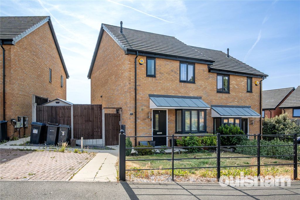 Property photo 1 of 21 Picture No. 23