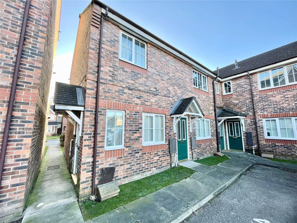 Property photo 1 of 11 Front Of Block