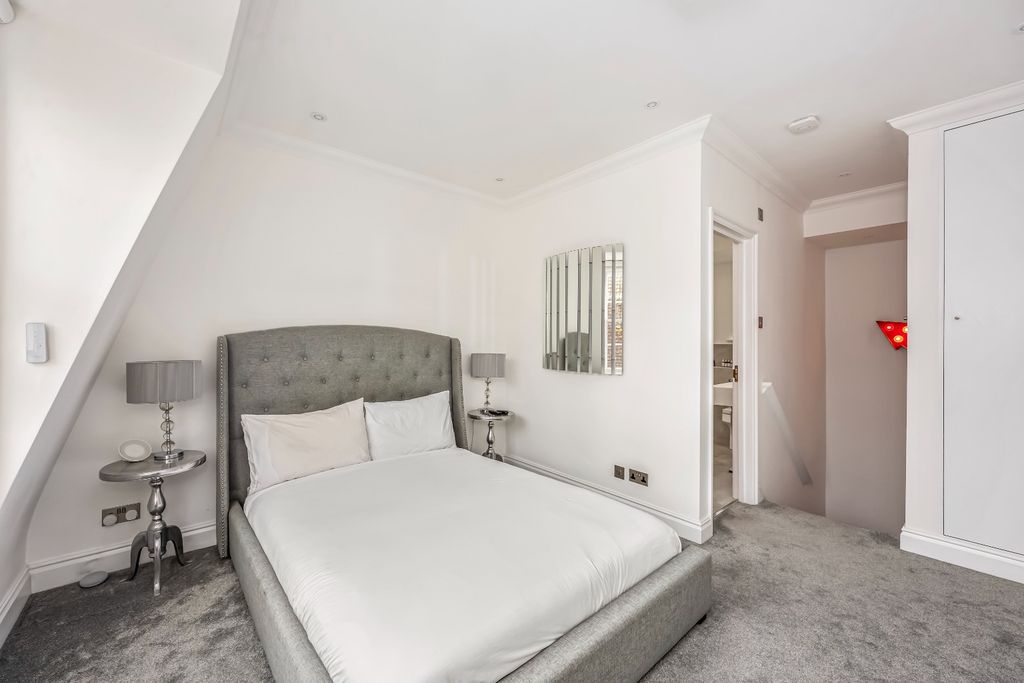 Additional image 13 of 2 bed semi-detached house for saleCharles Street, Brighton, East Sussex BN2