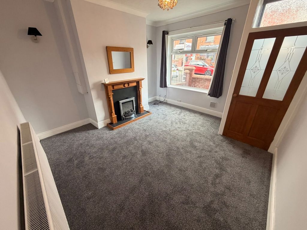 Property photo 2 of 11 Photograph